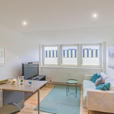 Maisonette Apartment Am Bahnhof - Adults Only Innsbruck Bagian luar foto