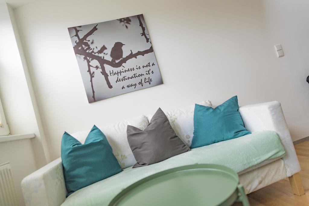 Maisonette Apartment Am Bahnhof - Adults Only Innsbruck Bagian luar foto