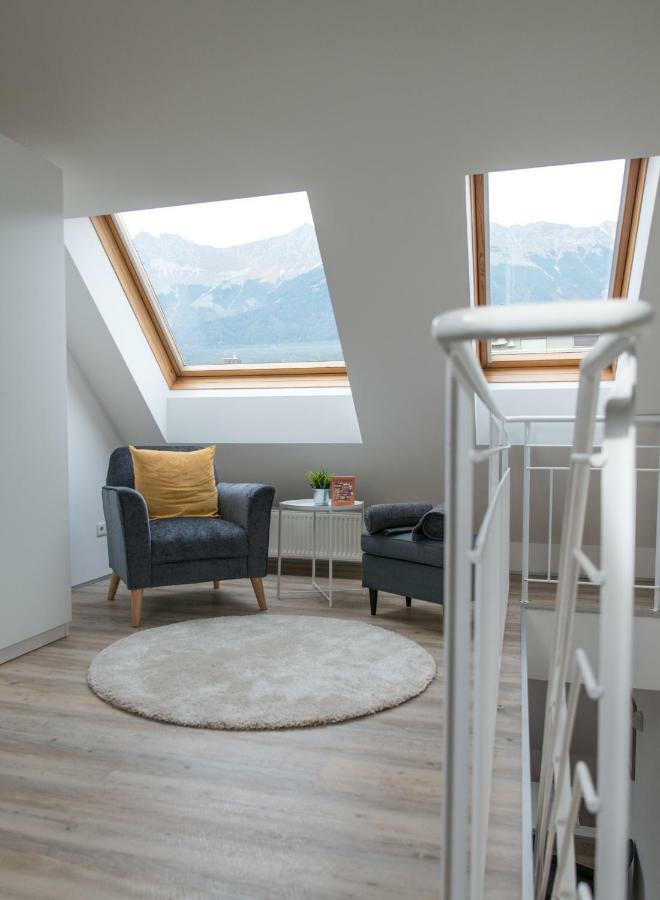Maisonette Apartment Am Bahnhof - Adults Only Innsbruck Bagian luar foto