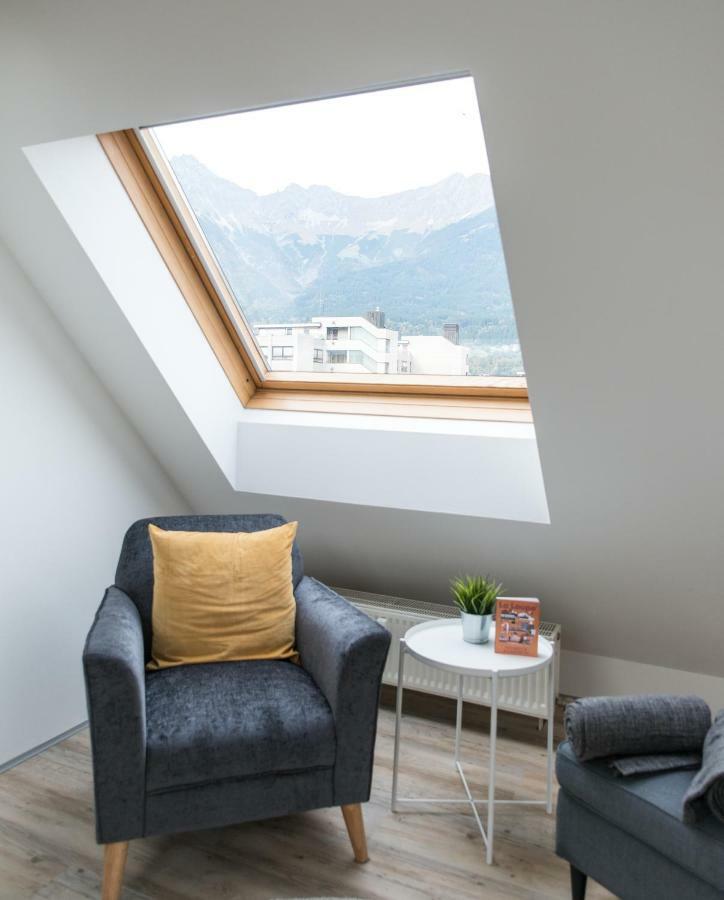 Maisonette Apartment Am Bahnhof - Adults Only Innsbruck Bagian luar foto