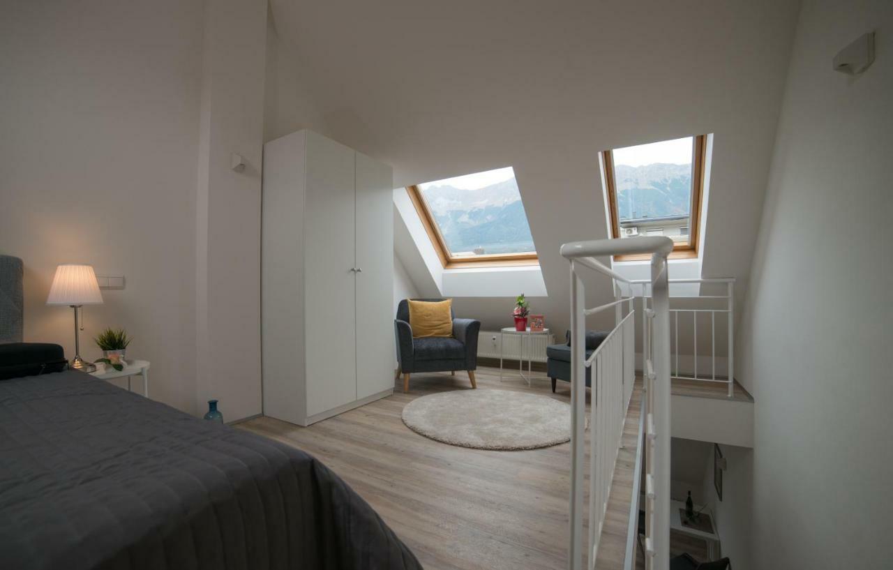 Maisonette Apartment Am Bahnhof - Adults Only Innsbruck Bagian luar foto