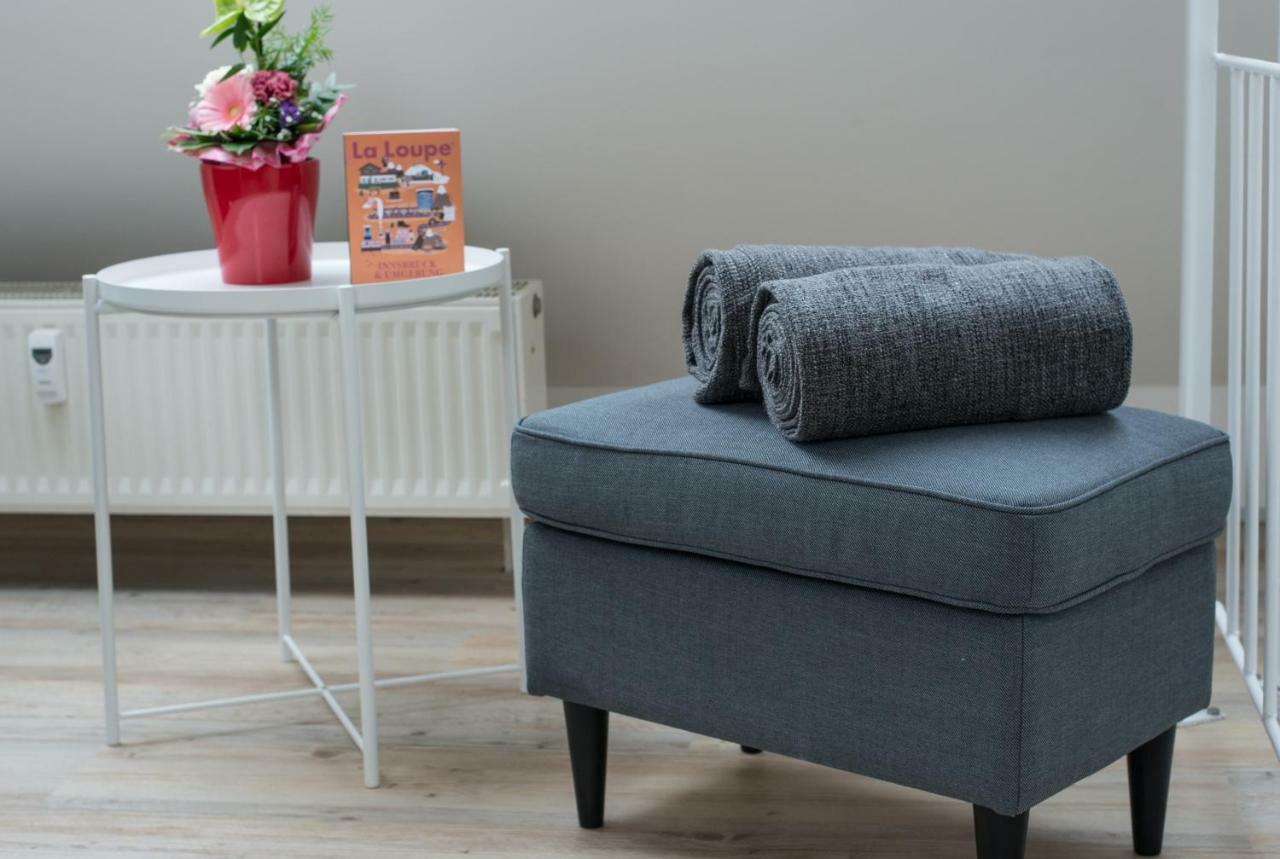 Maisonette Apartment Am Bahnhof - Adults Only Innsbruck Bagian luar foto