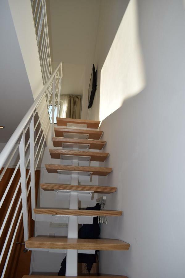 Maisonette Apartment Am Bahnhof - Adults Only Innsbruck Bagian luar foto